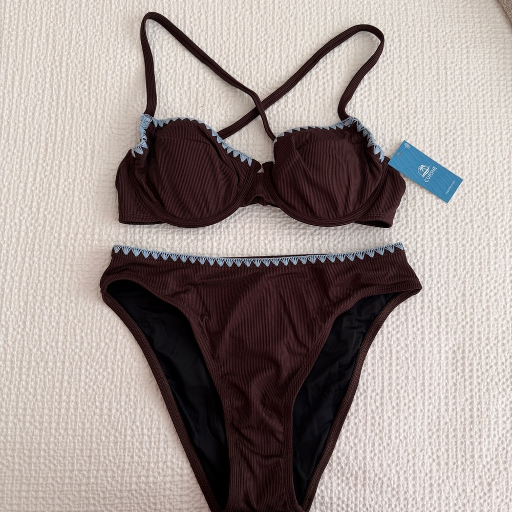 Cupshe Underwire Bikini